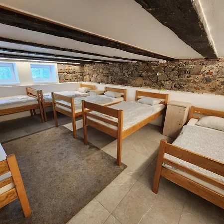 Bella Veselova Любляна